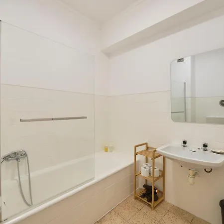 Ocean Balcony, 10m Walk To Beach, By Timecooler سيتوبال