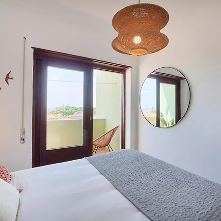 Ocean Balcony, 10m Walk To Beach, By Timecooler