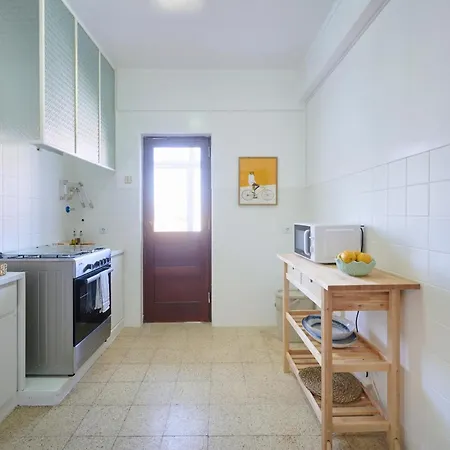 Ocean Balcony, 10m Walk To Beach, By Timecooler Apartamento