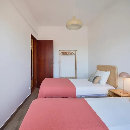 Apartamento Ocean Balcony, 10m Walk To Beach, By Timecooler