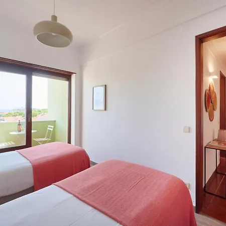 Ocean Balcony, 10m Walk To Beach, By Timecooler