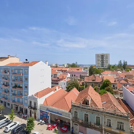 Apartamento Ocean Balcony, 10m Walk To Beach, By Timecooler Setúbal