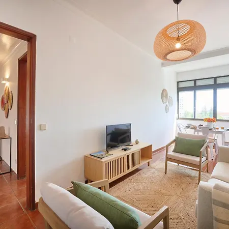 Apartamento Ocean Balcony, 10m Walk To Beach, By Timecooler *